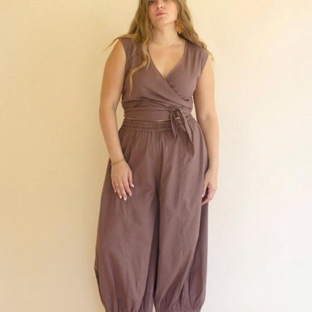 Women’s Matching Everyday Set Reversible Wrap Top + Balloon Pants NWT
